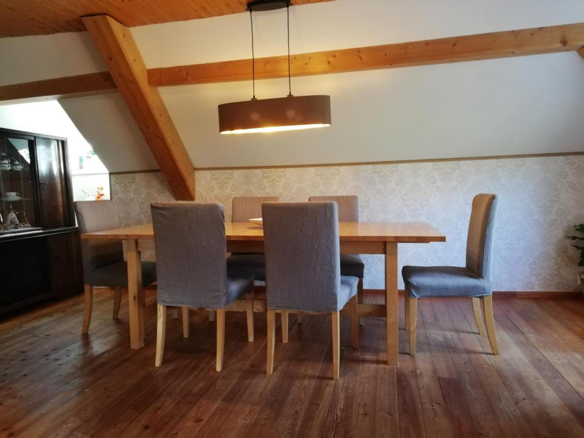 Ferienwohnung Isis In Neufang Зонеберг Екстериор снимка